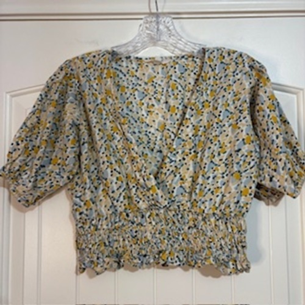 Floral Print Smocked Cropped Blouse Puffed Sleeve V-Neck‎ Size S Sim & Sam Women